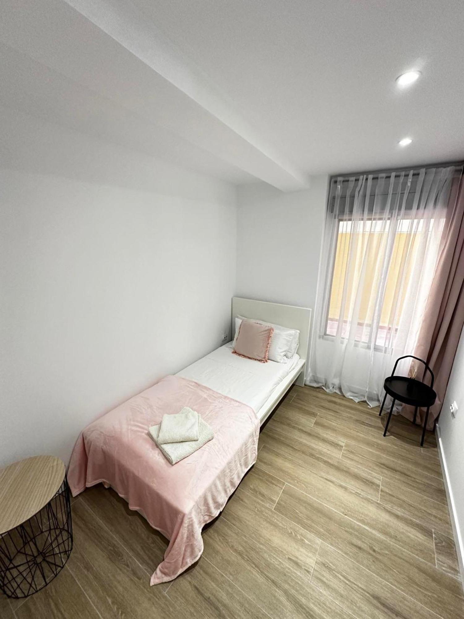 Sea Breeze Apartment Кулера Екстериор снимка