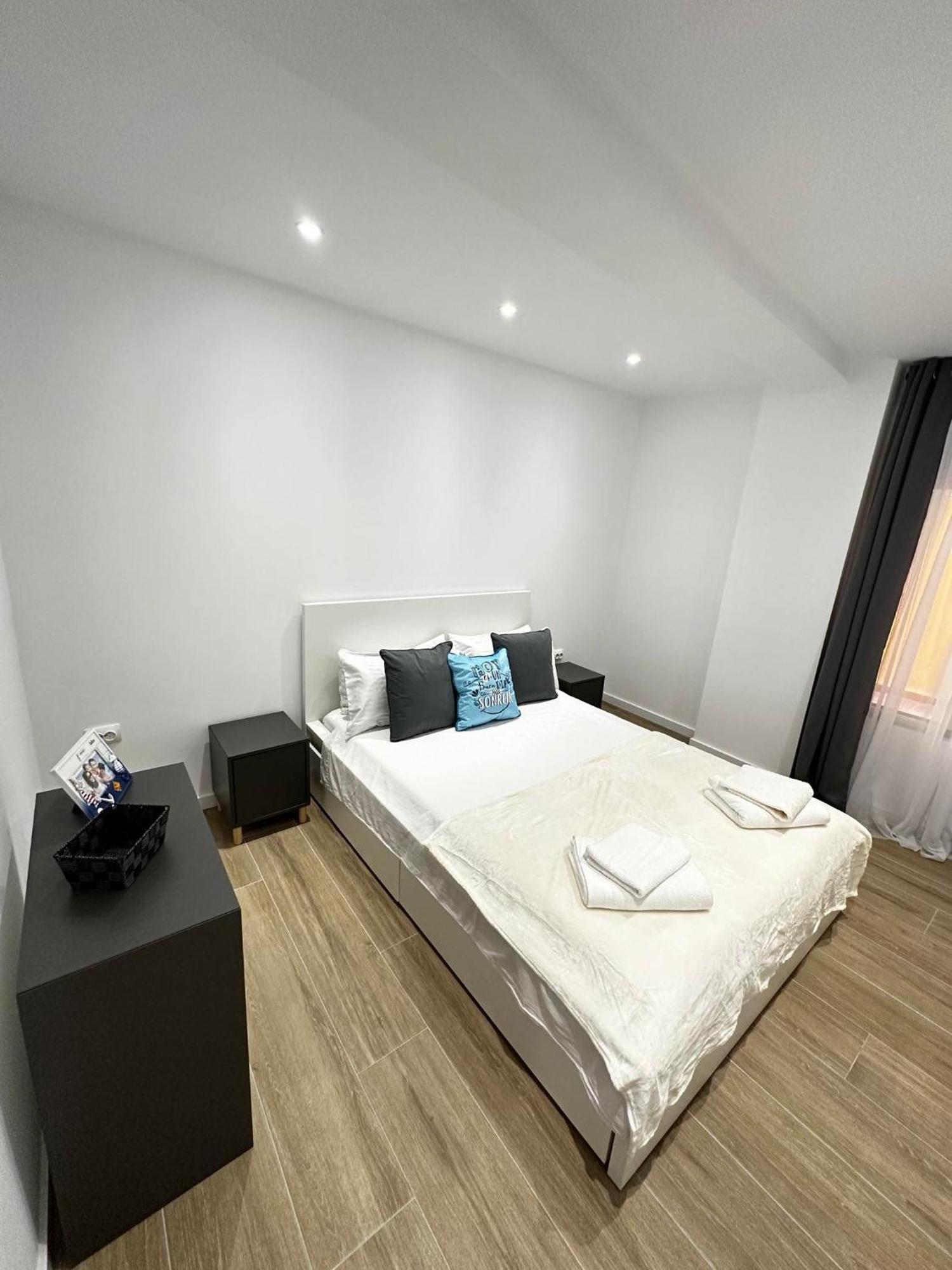 Sea Breeze Apartment Кулера Екстериор снимка
