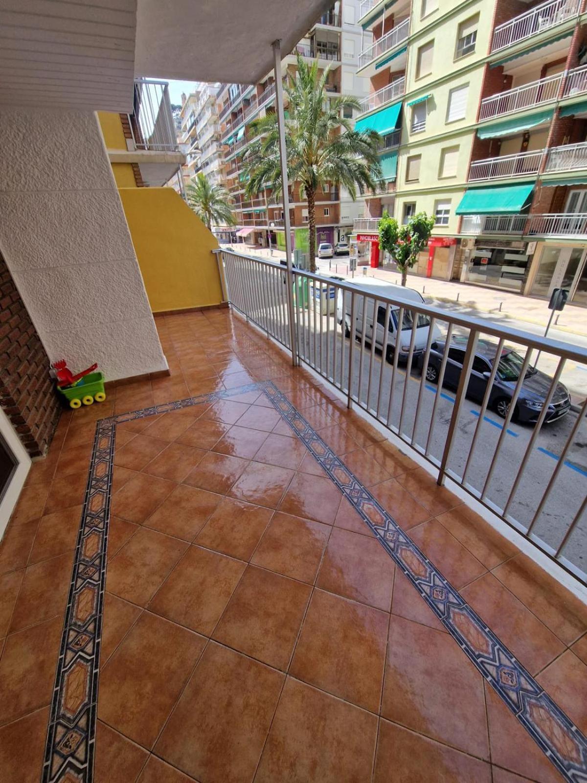 Sea Breeze Apartment Кулера Екстериор снимка